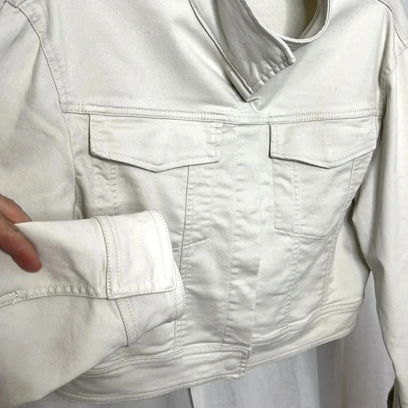 DKNY NWOT Cropped Cotton Jacket with Pockets, Size M - Picture 4 of 10